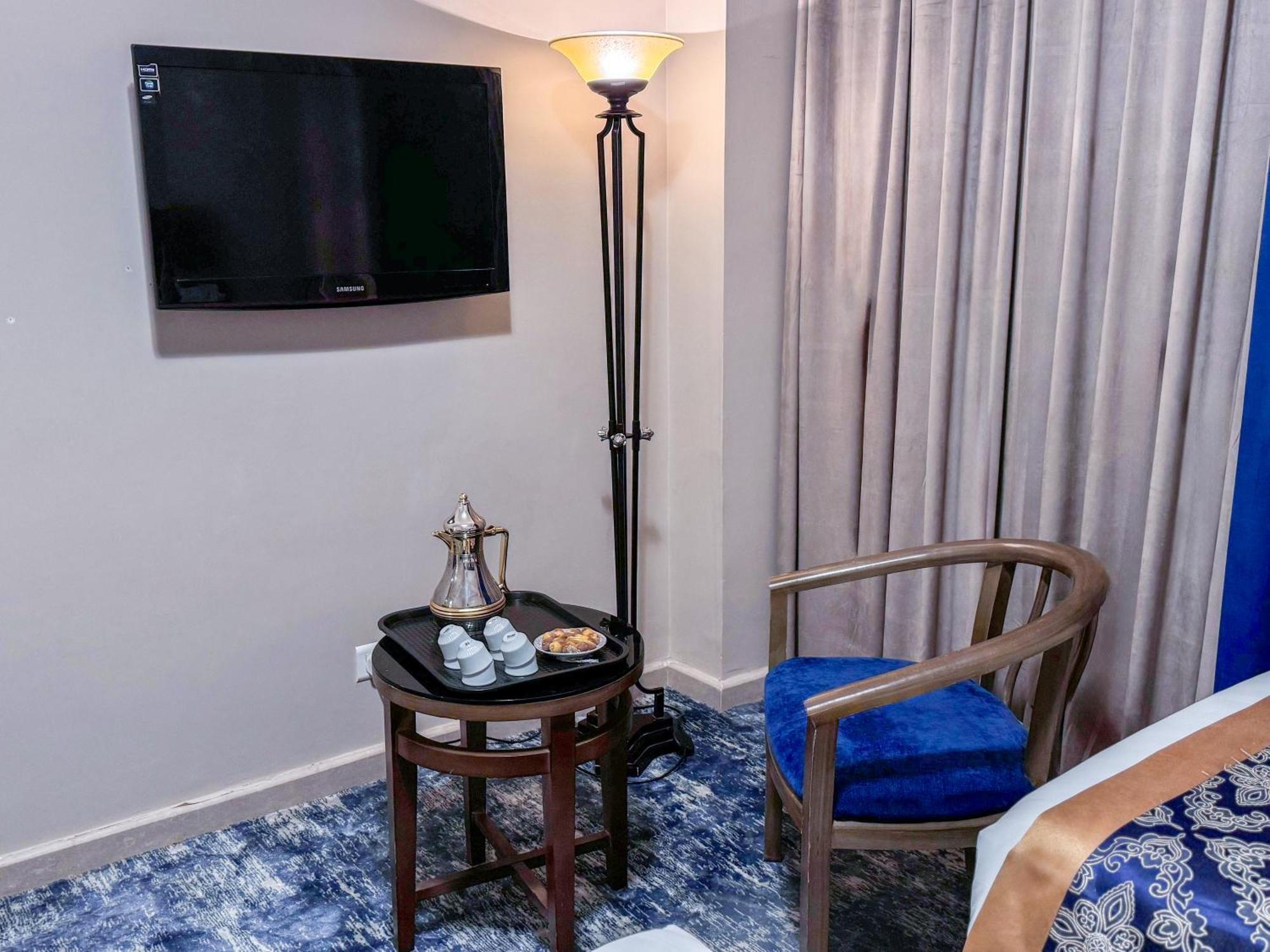 Rabwat Al Safwah Golden Hotel Medina Екстер'єр фото