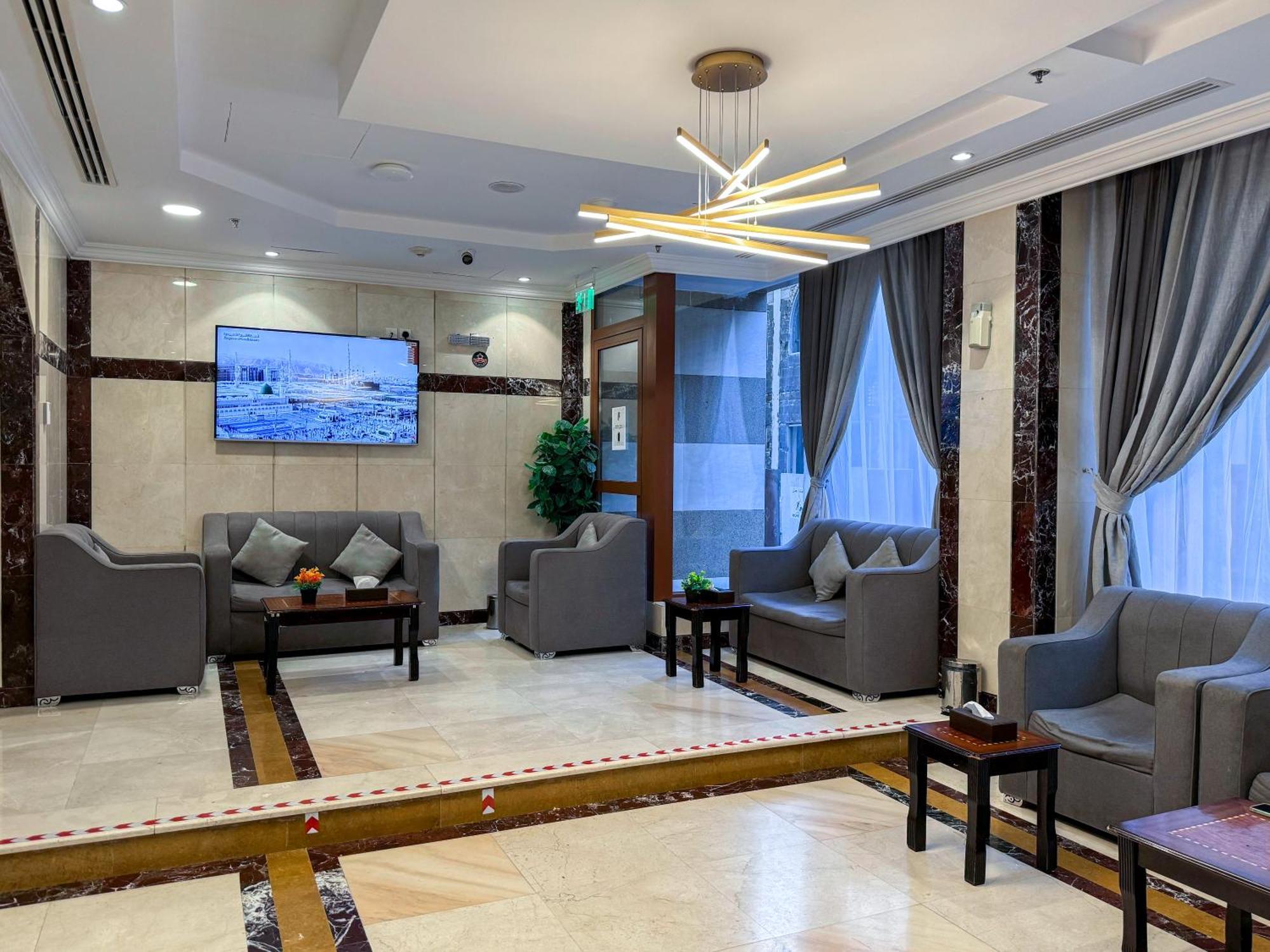 Rabwat Al Safwah Golden Hotel Medina Екстер'єр фото