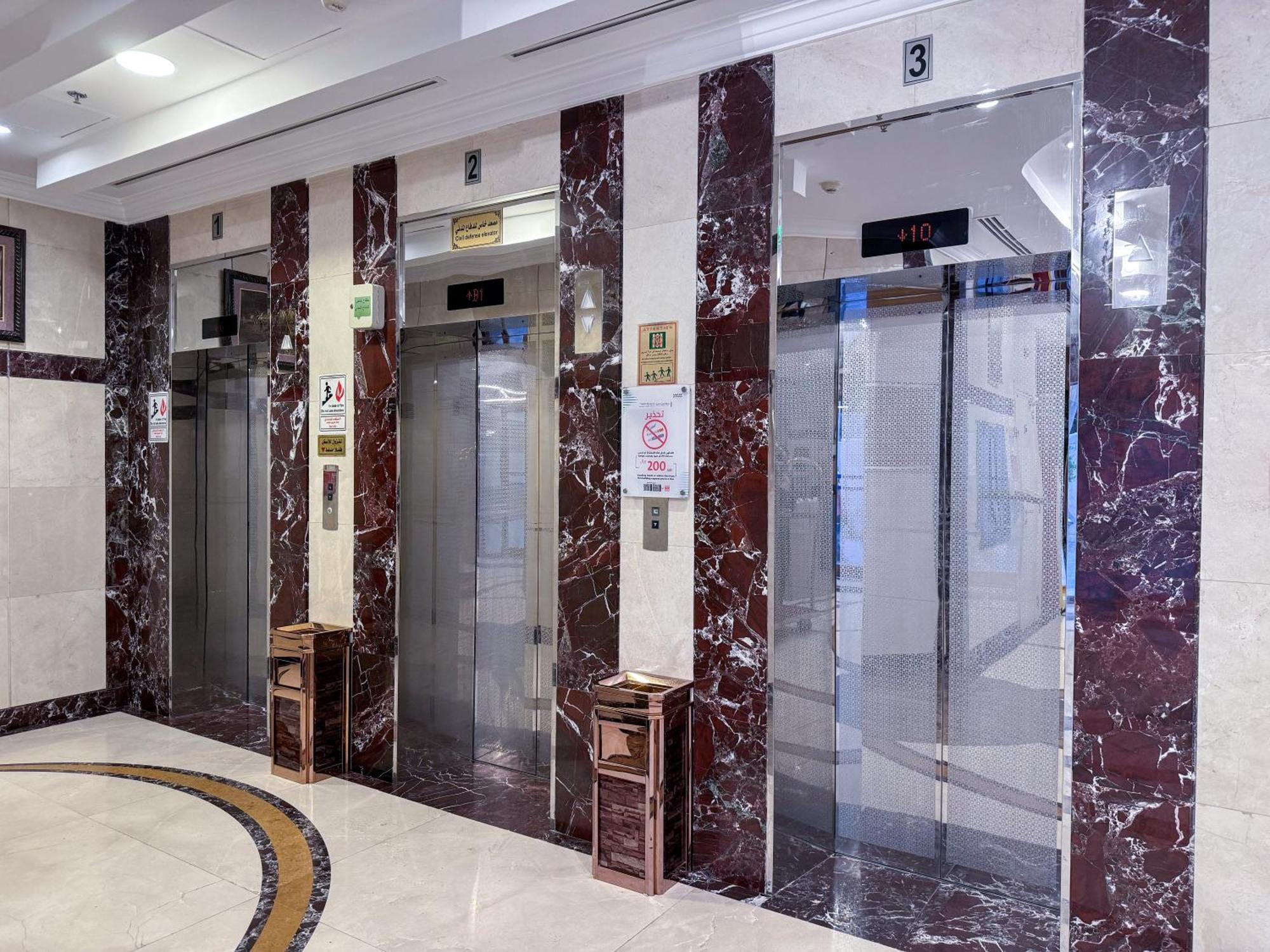 Rabwat Al Safwah Golden Hotel Medina Екстер'єр фото